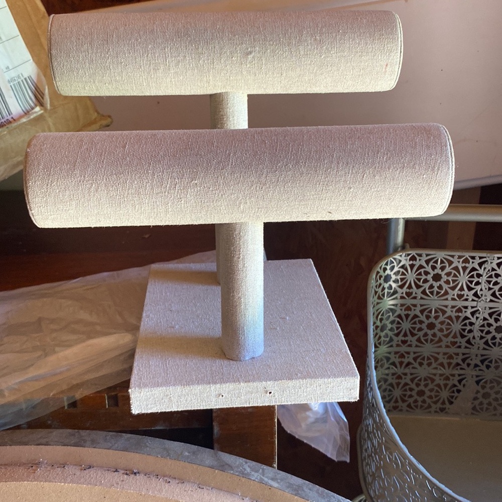 Jewelry stand